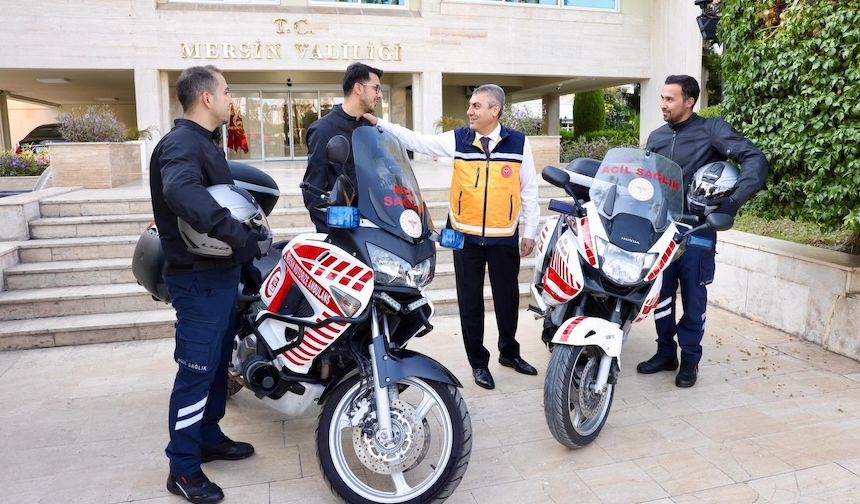 Mersin'de acil müdahaleye hız kazandıracak motorize ambulans hizmette