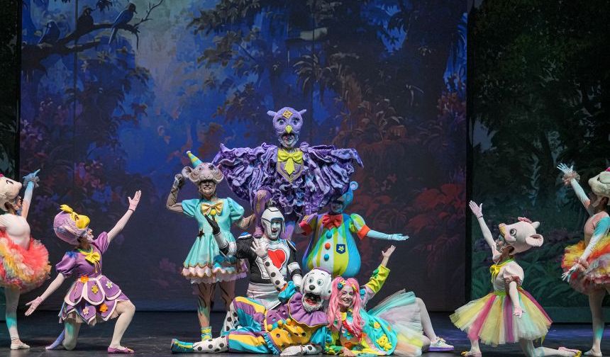 Antalya DOB’dan çocuklara doğa dolu müzikal: Dino Ormanı