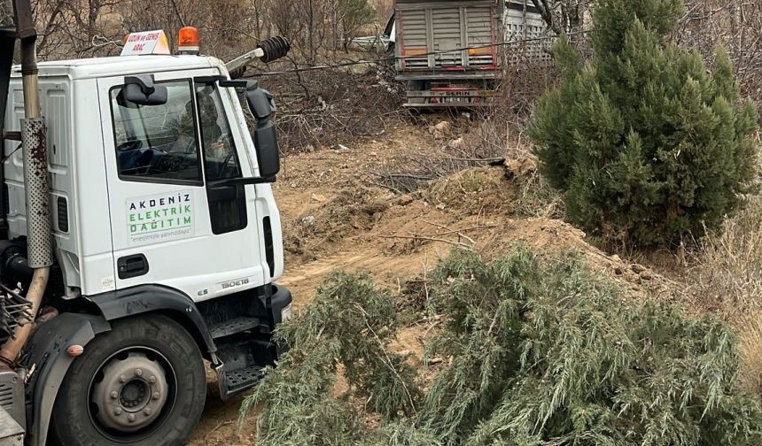 Isparta-Eğirdir Karayolu'nda tır kazası!