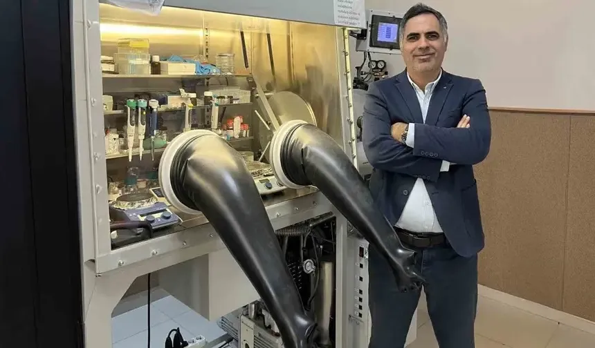 Karaman'da öğretim üyesi, güneş enerjisi projesiyle birinci oldu