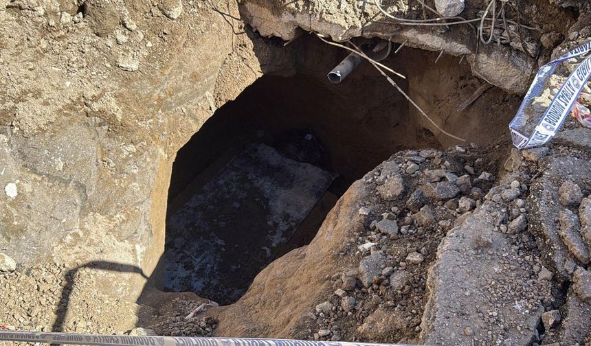 Muğla’da altyapı çalışmasında tarihi lahit bulundu!