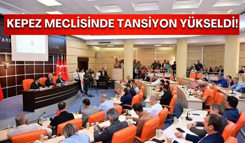 Kepez’de mecliste Deniz Baykal tartışması! AK Parti ve CHP’li üyeler karşı karşıya geldi!