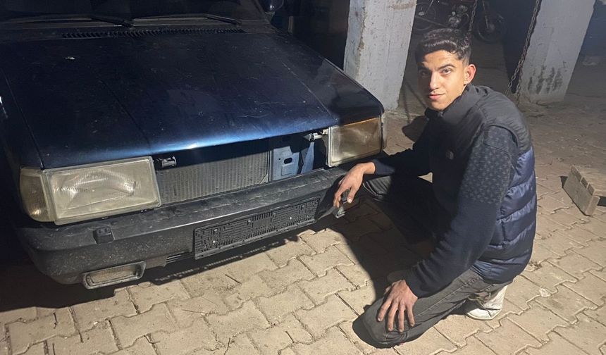 Antalya'da selam vermek isterken şok oldu: Otomobilin kornası çalınmış!