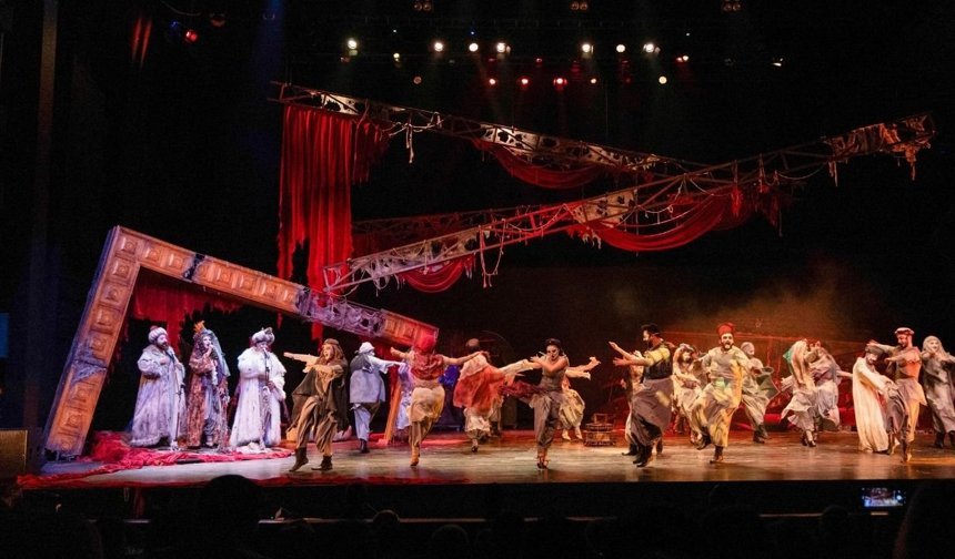 AŞT’den Dünya Tiyatro Günü’ne üç sahnede özel kutlama