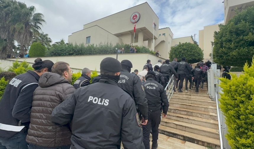 Marmaris Belediyesi’nde gözaltına alınan 13 şüpheliden 4’ü tutuklandı!