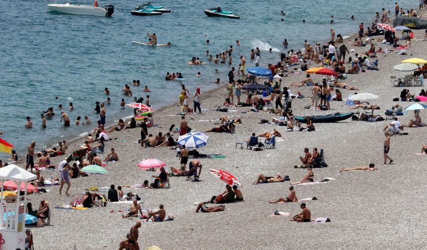 Antalya'da 19 Mayıs coşkusu