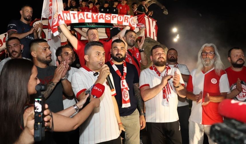 Antalyaspor’da dev destek kampanyası: Başkan Mustafa Ergün 500 koltukla başlattı