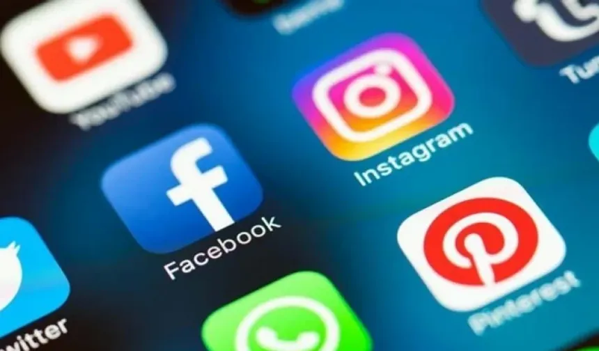 Facebook'ta akış sorunu: Kullanıcılar giremiyor!