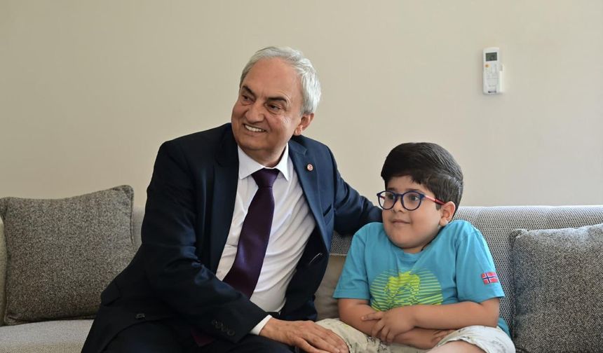 Başakşehir’deki okul saldırısına Mesut Kocagöz’den tepki: “Çocuklarımız korku içinde eğitim görmemeli”