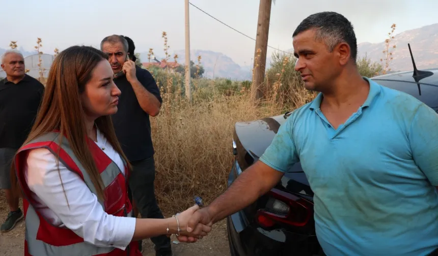 Kaş'taki orman yangınına Antalya Büyükşehir ekiplerinden müdahale