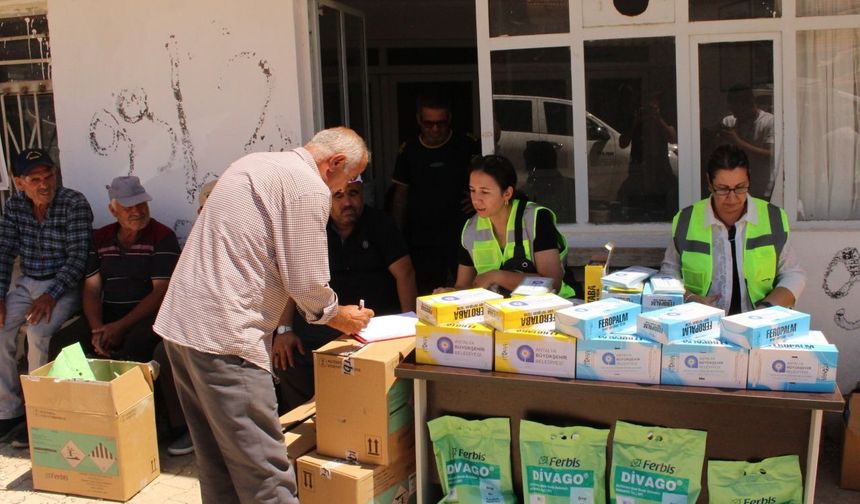 Elmalı'da selin yaraları sarılıyor! Büyükşehirden üreticilere destek