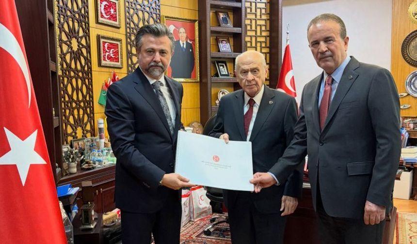 MHP Antalya heyeti Bahçeli'yi ziyaret etti! 19 ilçelik rapor masaya yatırıldı