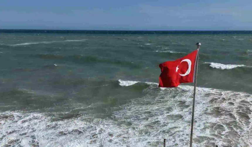 Antalya'da Kaş-Kumluca hattı için fırtına uyarısı