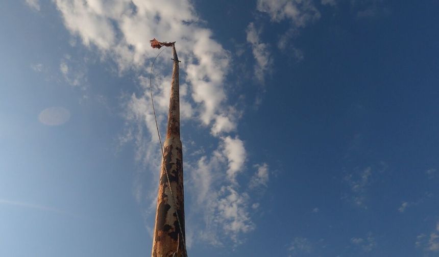 Antalya’da Bayrak Tepe 30 Ağustos’a hazır! Türk bayrağı zirvede dalgalanacak