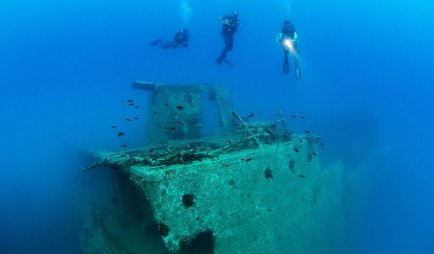 Antalya'nın deniz altındaki batık cenneti