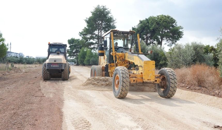 Kepez’de ulaşımı rahatlatacak yeni cadde açıldı