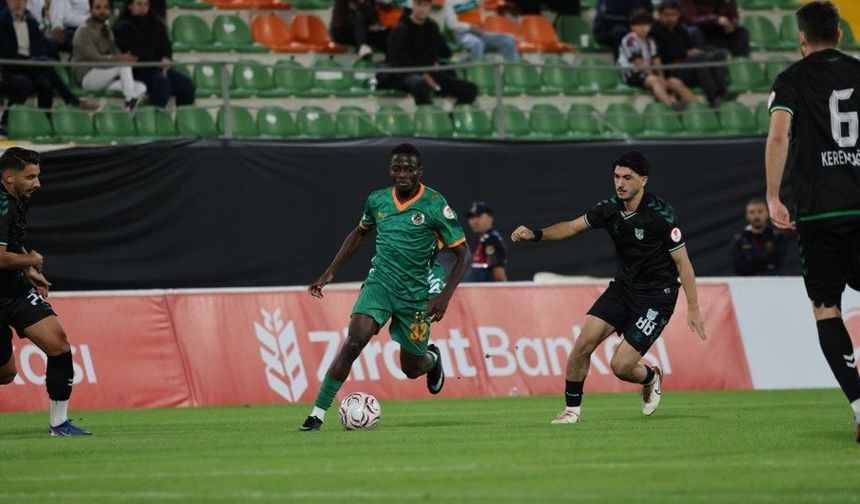 Alanyaspor Ziraat Türkiye Kupası'nda turladı: Farklı galibiyet!