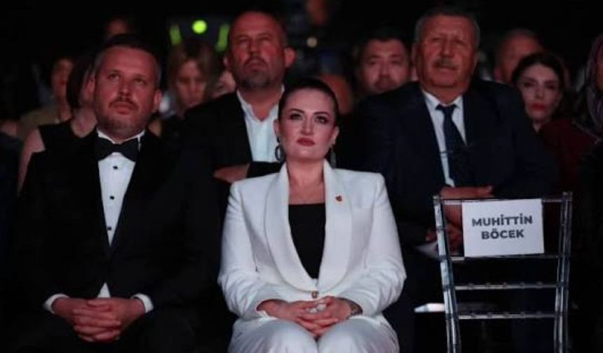 Altın Portakal’da 3 yıl sonra bir ilk! Muhittin Böcek detayı gözlerden kaçmadı